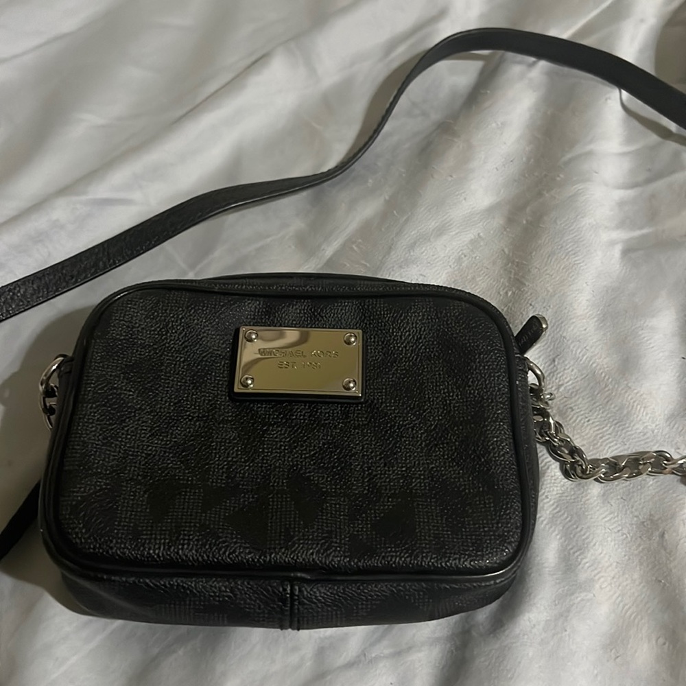 Black crossbody used good condition